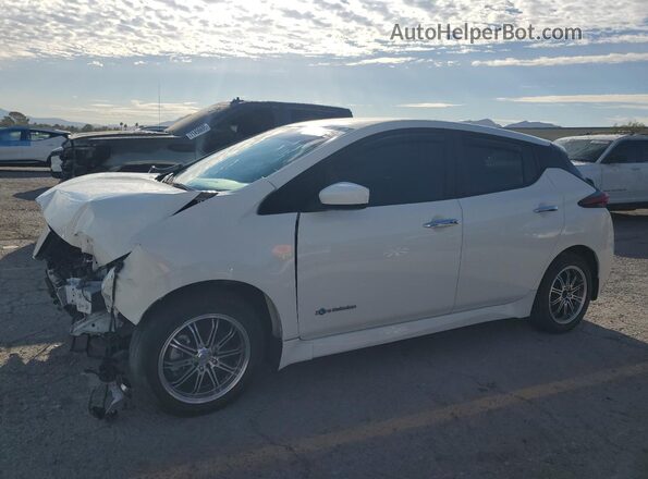 1N4AZ1CP1JC301360 2018 NISSAN LEAF White Rear right