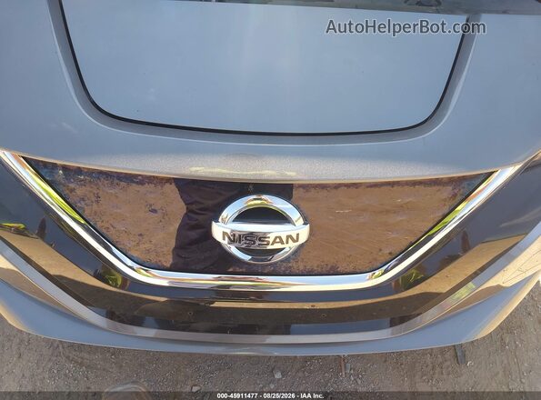1N4AZ1CP1JC307790 2018 NISSAN LEAF Gray Front view