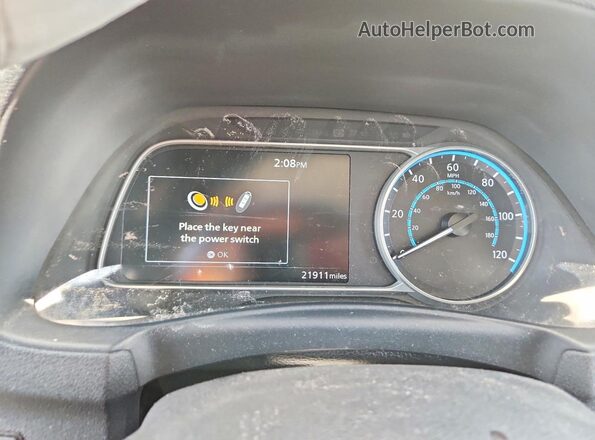 1N4AZ1CP1LC301815 2020 NISSAN LEAF Белый Вид щитка приборов