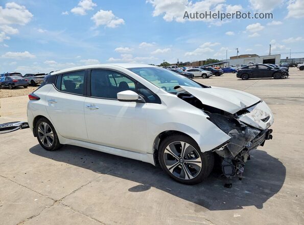 1N4AZ1CP1LC301815 2020 NISSAN LEAF Белый Передняя правая четверть