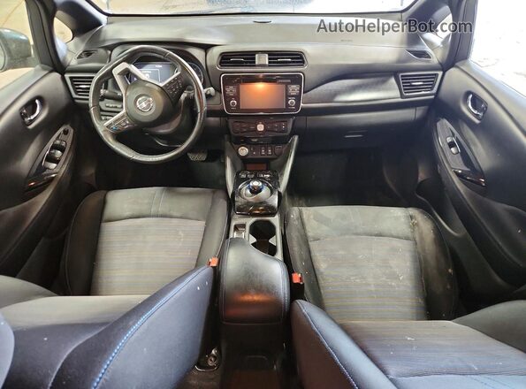 1N4AZ1CP5JC300616 2018 NISSAN LEAF Gray Вид панелі приладів