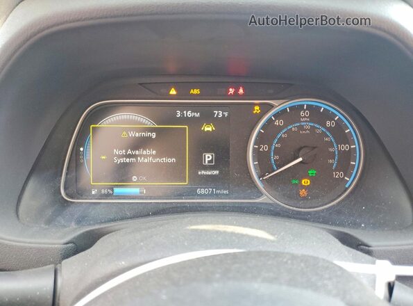 1N4AZ1CP6JC302746 2018 NISSAN LEAF Серый Вид щитка приборов
