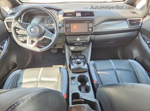 1N4AZ1CP6KC300495 2019 NISSAN LEAF Silver Առջևի վահանակի տեսք