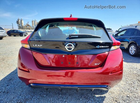 1N4AZ1CP9JC313188 2018 NISSAN LEAF Red Вид ззаду