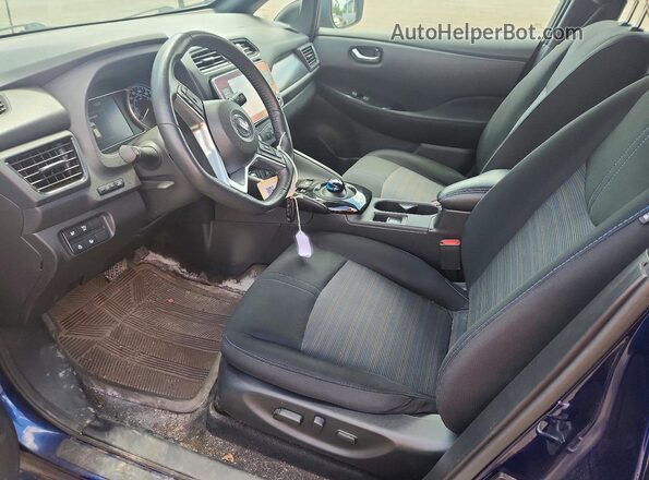 1N4AZ1CP9LC306003 2020 NISSAN LEAF Синий Вид салона спереди