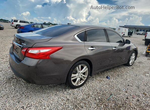 1N4BL3AP4GC112411 2016 NISSAN ALTIMA Коричневый Задняя правая четверть