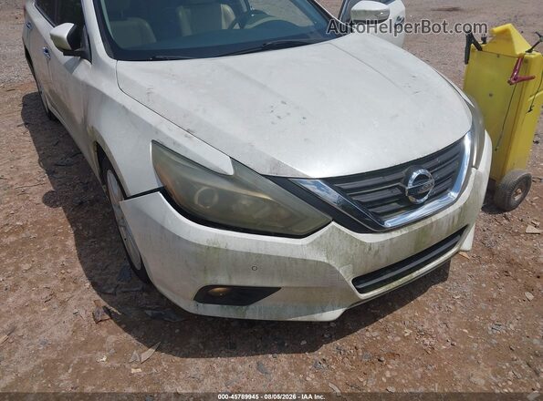 1N4BL3AP4GC117527 2016 NISSAN ALTIMA White Widok z przodu
