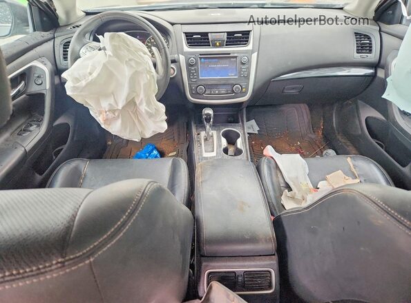 1N4BL3AP7HC196547 2017 NISSAN ALTIMA Gray Widok deski rozdzielczej