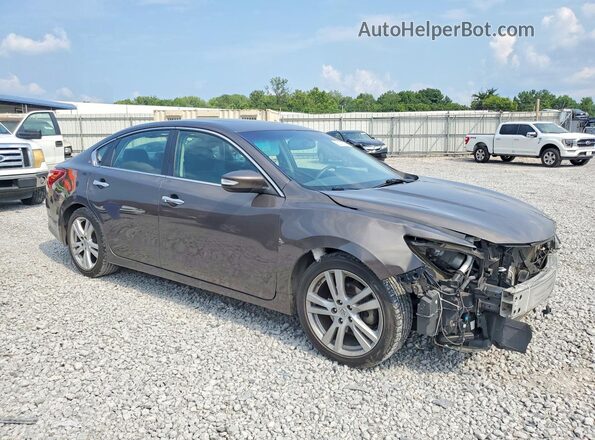 1N4BL3AP9HC170905 2017 NISSAN ALTIMA Brown Front right