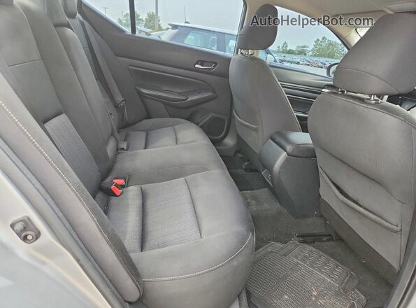 1N4BL4BV0KC195105 2019 NISSAN ALTIMA Silver Widok tylnych siedzeń