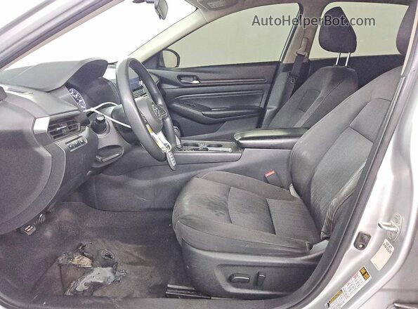 1N4BL4BV0LC135651 2020 NISSAN ALTIMA Silver Вид салону спереду