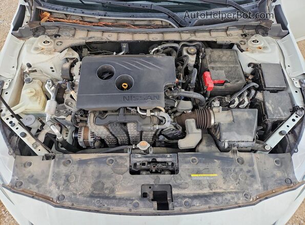 1N4BL4BV0LC265901 2020 NISSAN ALTIMA White Widok wnętrza z tyłu