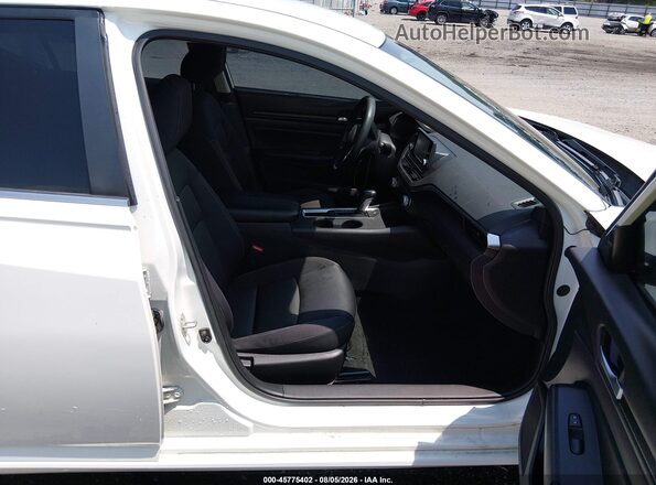 1N4BL4BV0MN375031 2021 NISSAN ALTIMA Белый Вид салона спереди