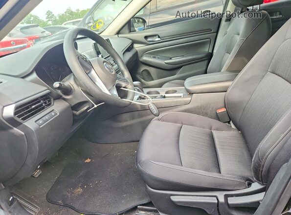 1N4BL4BV1NN341715 2022 NISSAN ALTIMA Черный Вид салона спереди