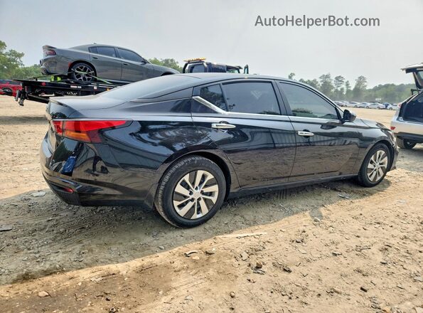 1N4BL4BV1NN341715 2022 NISSAN ALTIMA Черный Задняя правая четверть