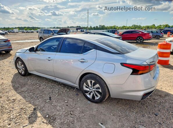 1N4BL4BV1RN362974 2024 NISSAN ALTIMA Silver Задня ліва чверть