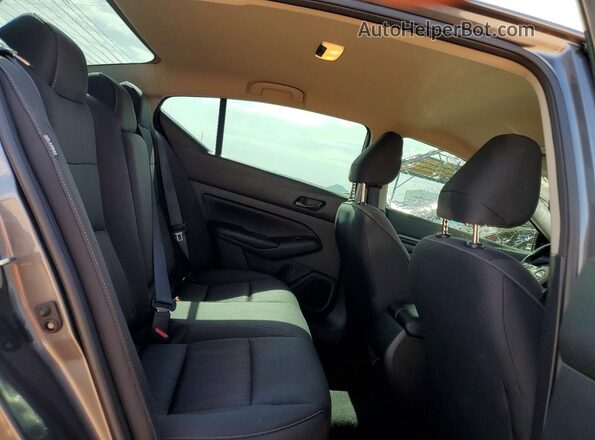 1N4BL4BV1SN329561 2025 NISSAN ALTIMA Gray Rear seats view
