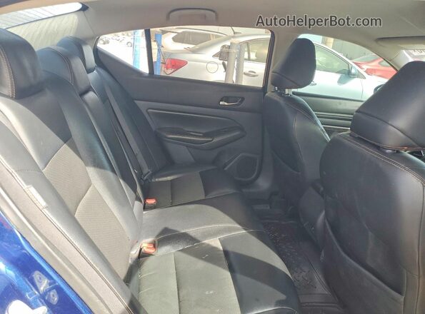 1N4BL4BV2KC152112 2019 NISSAN ALTIMA Blue Widok tylnych siedzeń