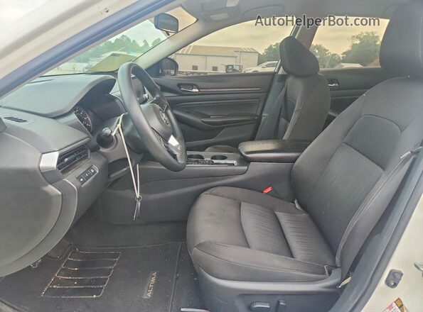 1N4BL4BV2KC219713 2019 NISSAN ALTIMA White Widok wnętrza z przodu