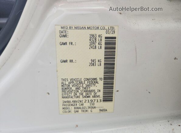1N4BL4BV2KC219713 2019 NISSAN ALTIMA White Widok komory silnika