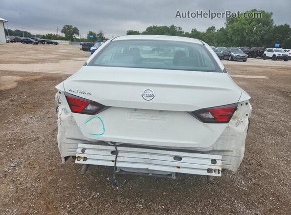1N4BL4BV2KC252033 2019 NISSAN ALTIMA White Rear view