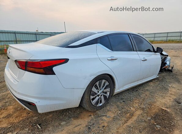 1N4BL4BV2MN312268 2021 NISSAN ALTIMA Белый Задняя правая четверть