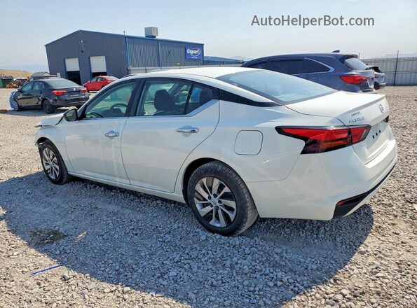 1N4BL4BV2NN335390 2022 NISSAN ALTIMA White Trasero izquierdo