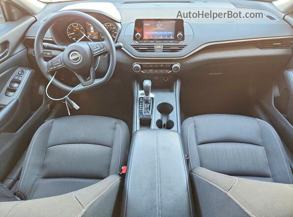 1N4BL4BV2RN424902 2024 NISSAN ALTIMA White Vista del salpicadero