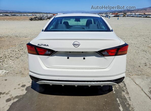1N4BL4BV2RN424902 2024 NISSAN ALTIMA White Vista trasera