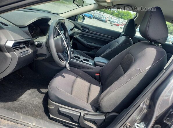 1N4BL4BV2SN323560 2025 NISSAN ALTIMA Gray Widok wnętrza z przodu
