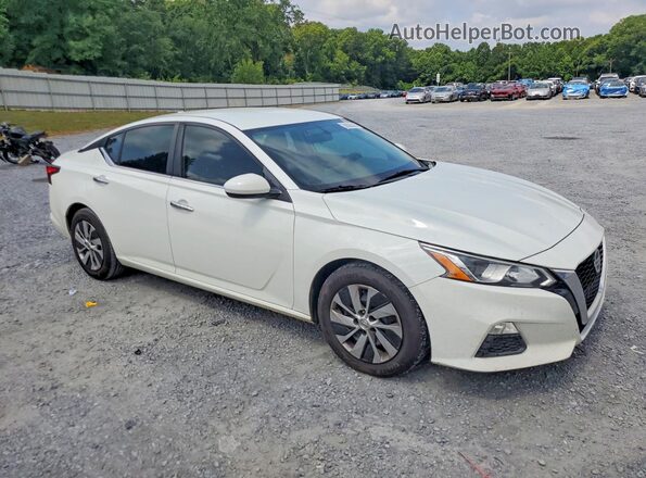 1N4BL4BV3KC233524 2019 NISSAN ALTIMA White Front right