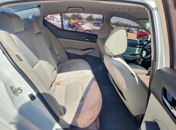 1N4BL4BV3KC253871 2019 NISSAN ALTIMA White Rear seats view