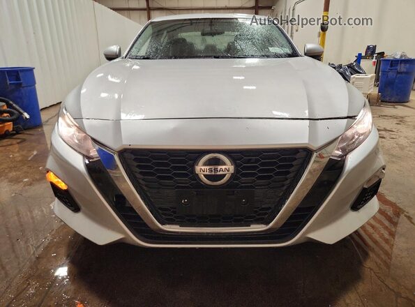 1N4BL4BV3LC240409 2020 NISSAN ALTIMA Silver Widok z przodu