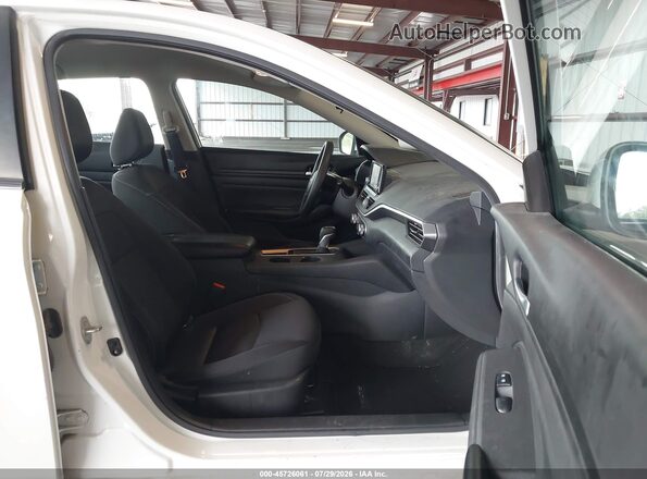 1N4BL4BV3MN395242 2021 NISSAN ALTIMA Белый Вид салона спереди