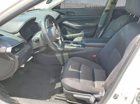 1N4BL4BV3RN411544 2024 NISSAN ALTIMA White წინა სალონის ხედი