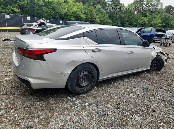 1N4BL4BV4LC190913 2020 NISSAN ALTIMA Серебряный Задняя правая четверть