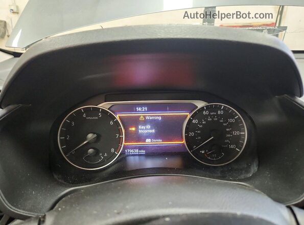 1N4BL4BV4LC196470 2020 NISSAN ALTIMA Серебряный Вид щитка приборов