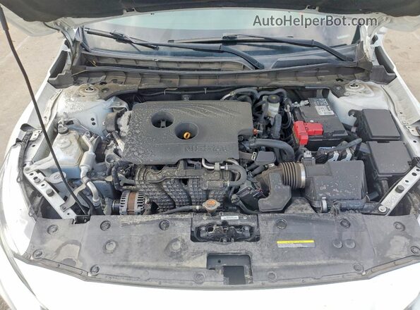 1N4BL4BV4LC208374 2020 NISSAN ALTIMA White Rear interior view