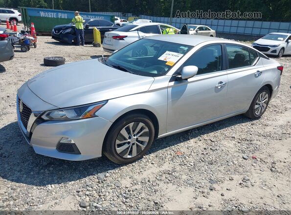 1N4BL4BV4LC213638 2020 NISSAN ALTIMA Silver Vista tres cuartos delantera izquierda
