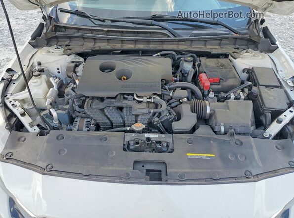 1N4BL4BV4LC224381 2020 NISSAN ALTIMA White Rear interior view