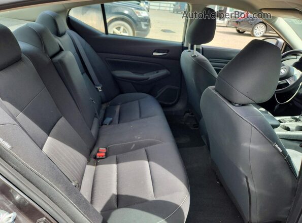 1N4BL4BV4NN310667 2022 NISSAN ALTIMA Gray Rear seats view