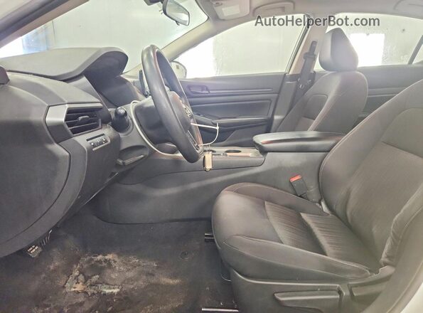 1N4BL4BV4PN416930 2023 NISSAN ALTIMA White Vista interior delantera