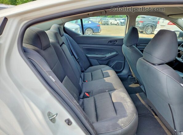 1N4BL4BV4RN369997 2024 NISSAN ALTIMA White Rear seats view
