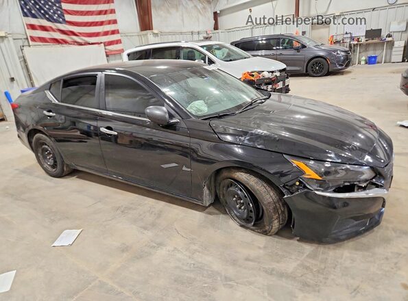 1N4BL4BV4RN385889 2024 NISSAN ALTIMA Black Przód prawy