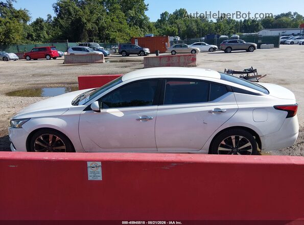 1N4BL4BV5KC216711 2019 NISSAN ALTIMA Белый Панорамный вид салона 360°