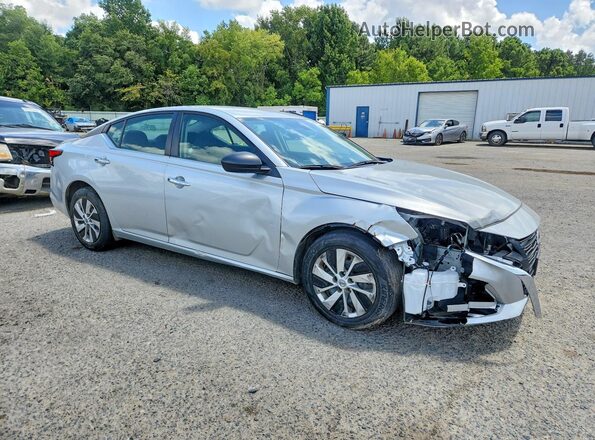 1N4BL4BV5RN385433 2024 NISSAN ALTIMA Silver Przód prawy