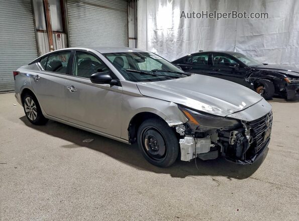 1N4BL4BV5RN396657 2024 NISSAN ALTIMA Silver Передня права чверть