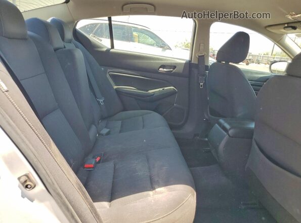 1N4BL4BV6LC179007 2020 NISSAN ALTIMA Silver Rear seats view
