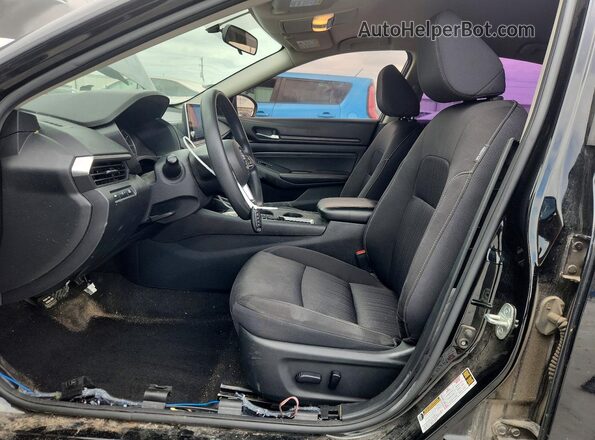 1N4BL4BV6LC256670 2020 NISSAN ALTIMA Black Front interior view