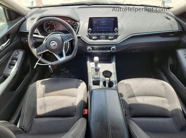 1N4BL4BV7LC133153 2020 NISSAN UK Silver Dashboard view